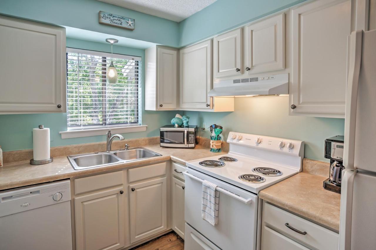 Amelia Island Condo With Pool And Beach Access! شاطئ فينماندينا المظهر الخارجي الصورة