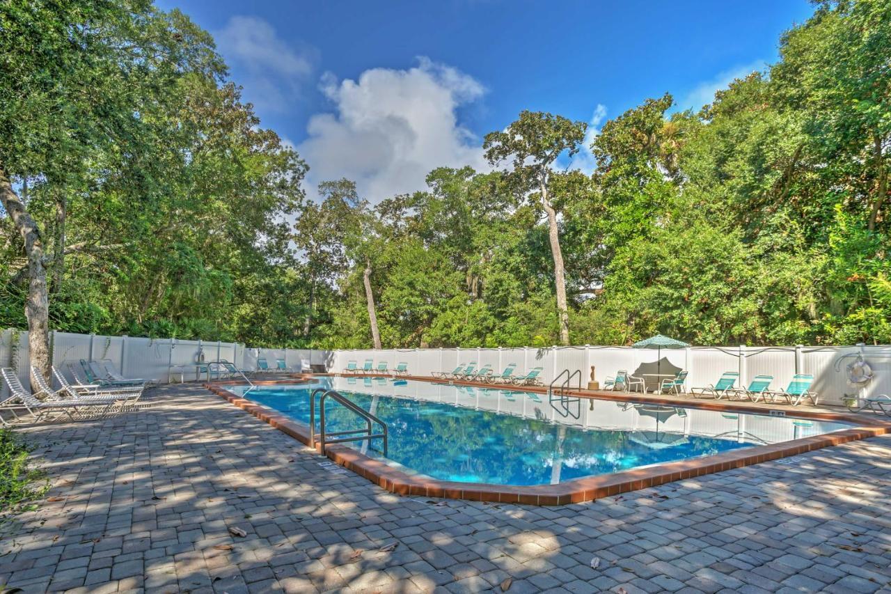 Amelia Island Condo With Pool And Beach Access! شاطئ فينماندينا المظهر الخارجي الصورة
